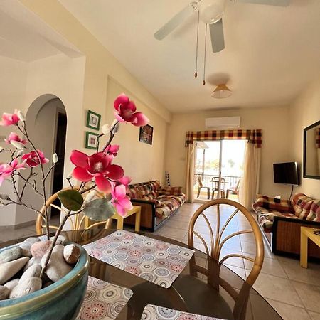 Appartement Sirena Kings à Paphos Extérieur photo