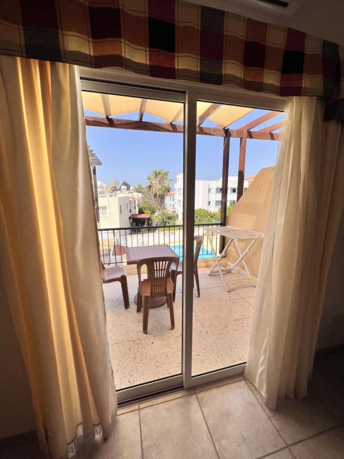 Appartement Sirena Kings à Paphos Extérieur photo