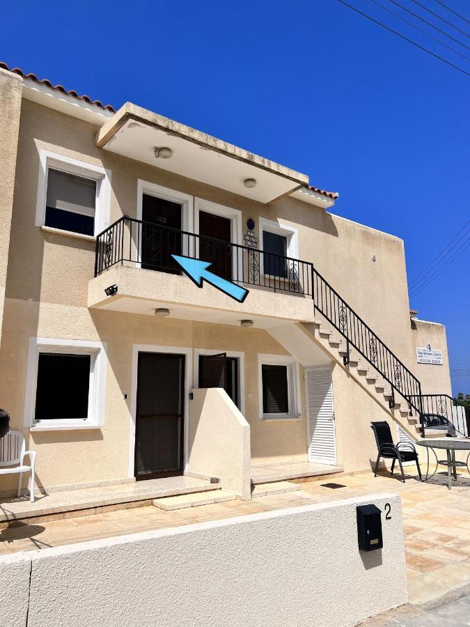 Appartement Sirena Kings à Paphos Extérieur photo