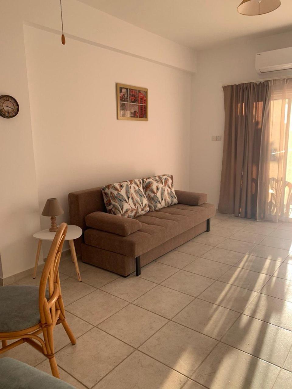 Appartement Sirena Kings à Paphos Extérieur photo