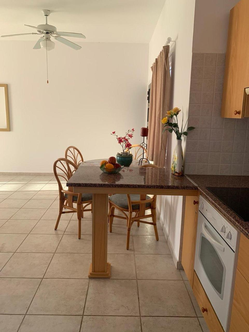 Appartement Sirena Kings à Paphos Extérieur photo