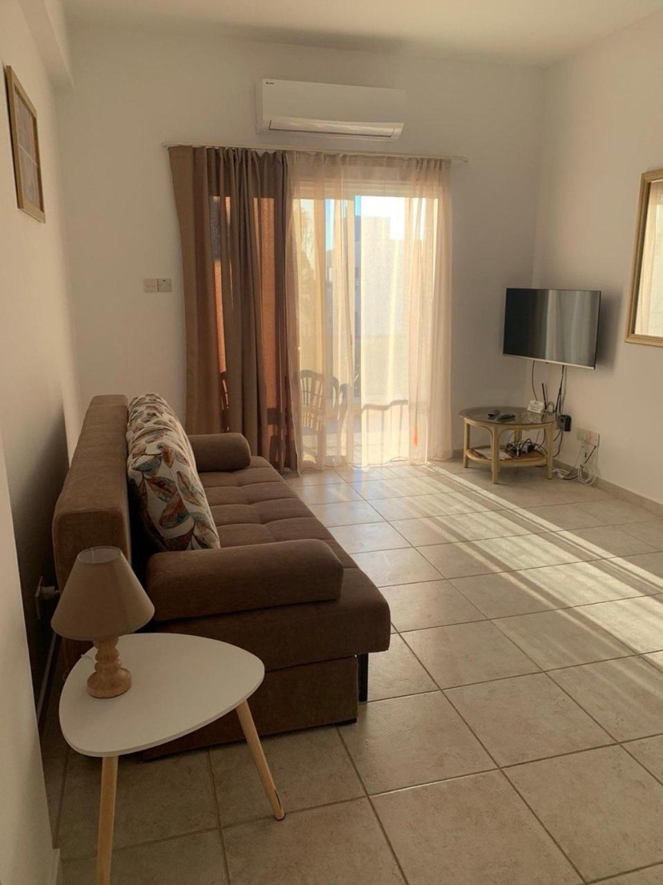 Appartement Sirena Kings à Paphos Extérieur photo