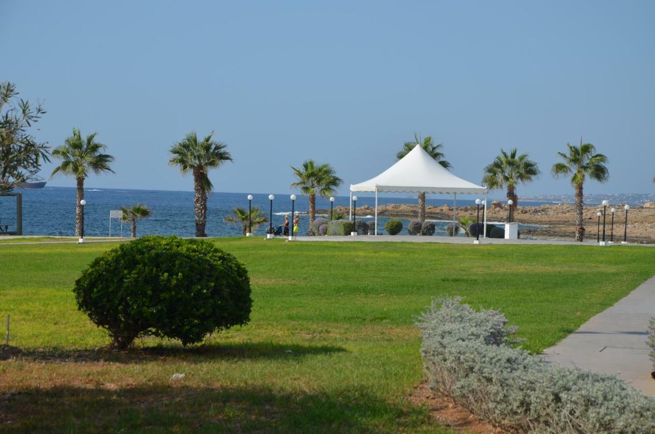 Appartement Sirena Kings à Paphos Extérieur photo